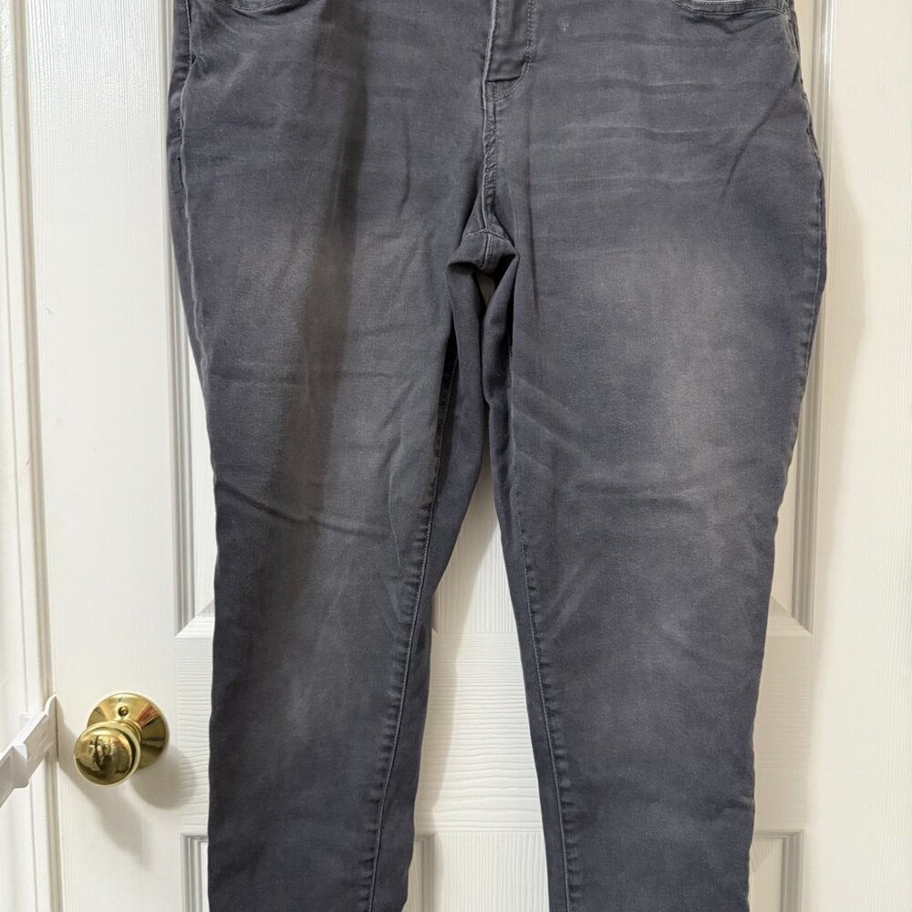 Grey denim jeans